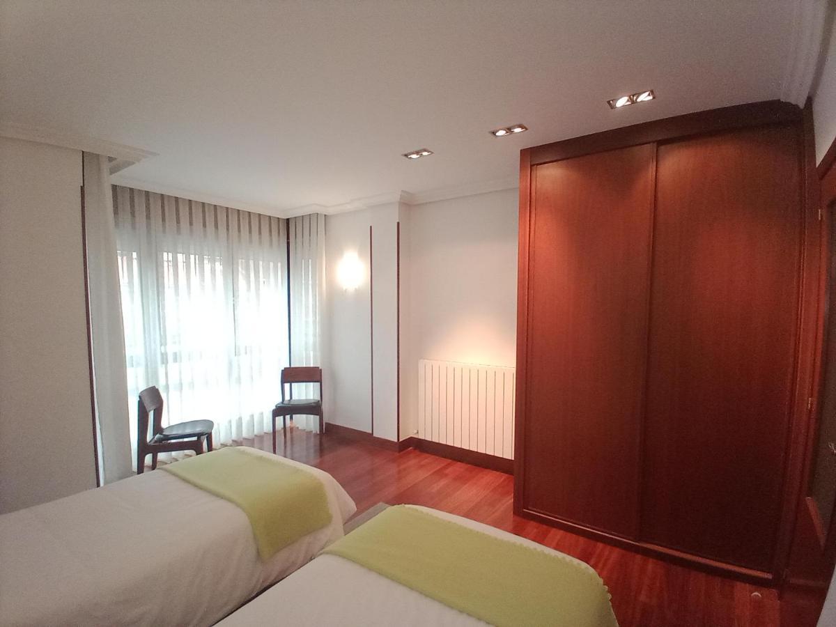 Apartamento Ana Con Garaje Eibar Ngoại thất bức ảnh