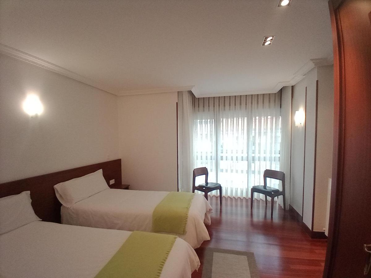 Apartamento Ana Con Garaje Eibar Ngoại thất bức ảnh