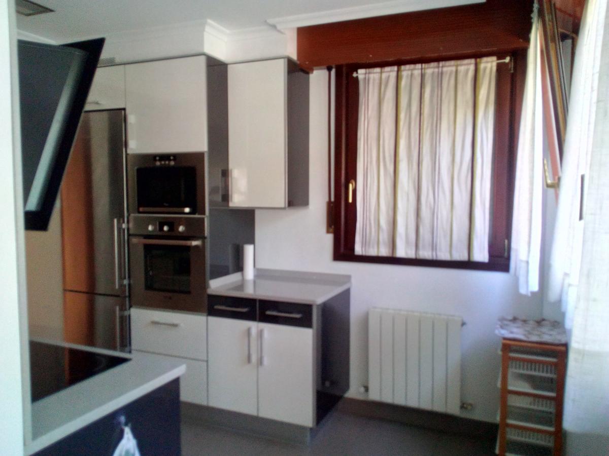 Apartamento Ana Con Garaje Eibar Ngoại thất bức ảnh